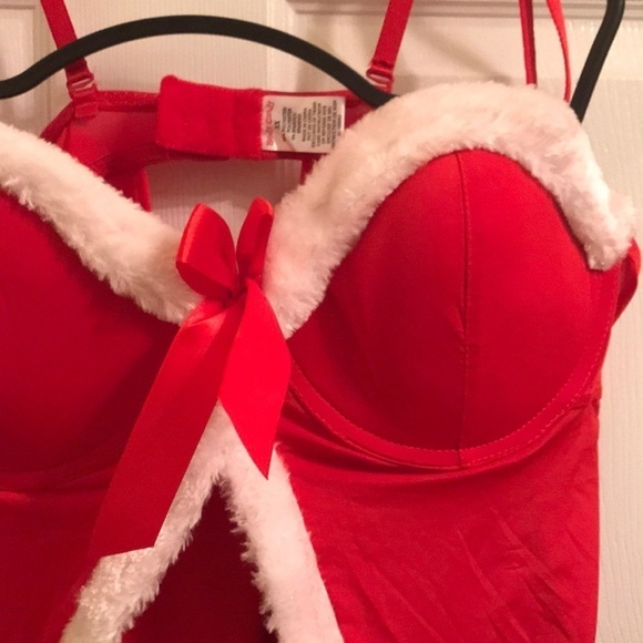 💖 Body Candy Women’s Intimate Dress + Thong Set - Picture 2 of 6